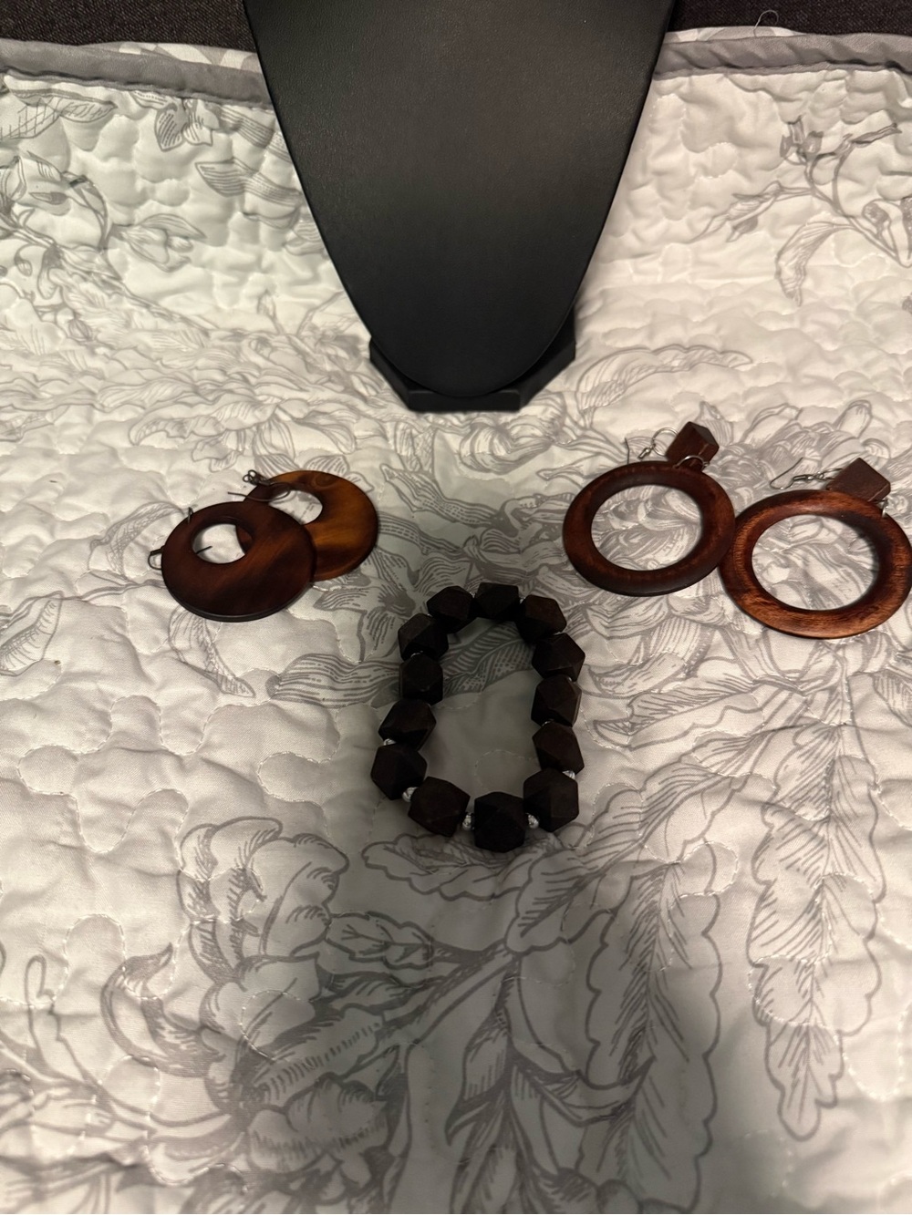 Wooden Hoop Earrings and Beaded Bracelet Set in Dark Brown